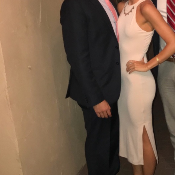 alice + olivia 
AIR Lumi Fitted Dress, Pale Nude - Picture 7 of 7